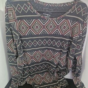 Sonoma Women's Long Sleeve Top - Black and Red Geometric
